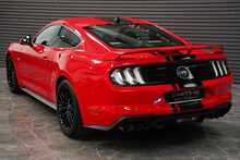 Ford Mustang V8 GT - U56277