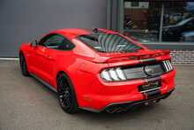 Ford Mustang V8 GT - U56277
