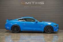 Ford Mustang V8 GT - U56288