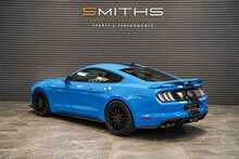 Ford Mustang V8 GT - U56288