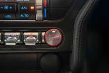 Ford Mustang V8 GT - U56288