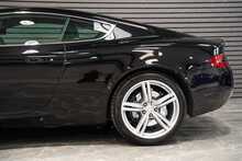 Aston Martin DB9  - U56291
