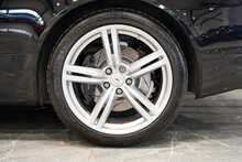 Aston Martin DB9  - U56291