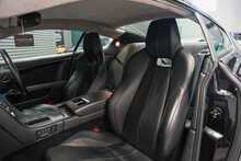 Aston Martin DB9  - U56291