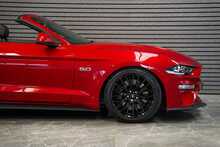 Ford Mustang V8 GT - U56298