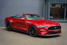 Ford Mustang V8 GT - U56298