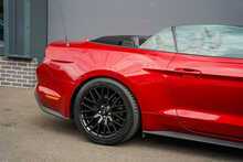 Ford Mustang V8 GT - U56298