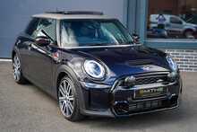 MINI Hatch Cooper S Exclusive - U56300