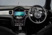 MINI Hatch Cooper S Exclusive - U56300
