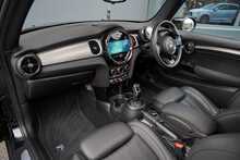 MINI Hatch Cooper S Exclusive - U56300