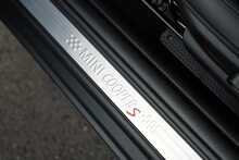 MINI Hatch Cooper S Exclusive - U56300