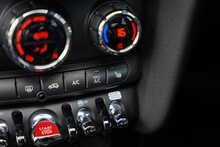 MINI Hatch Cooper S Exclusive - U56300
