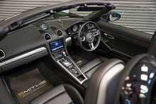 Porsche 718 Boxster T S - U56302