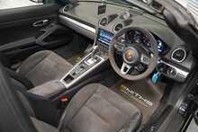 Porsche 718 Boxster T GTS - U56308