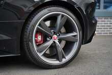 Jaguar F-Type V8 R - U56310