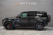 Land Rover Defender 110 D300 MHEV X - U56311