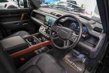 Land Rover Defender 110 D300 MHEV X - U56311