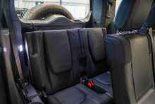 Land Rover Defender 110 D300 MHEV X - U56311