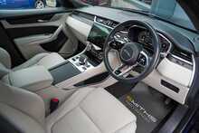 Jaguar F-PACE D300 MHEV R-Dynamic HSE - U56312