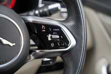 Jaguar F-PACE D300 MHEV R-Dynamic HSE - U56312