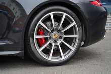 Porsche 911 991 Carrera 4S - U56319