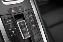Porsche 911 991 Carrera 4S - U56319