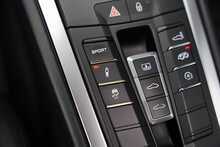 Porsche 911 991 Carrera 4S - U56319