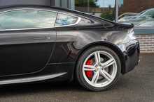 Aston Martin Vantage V8 - U56321