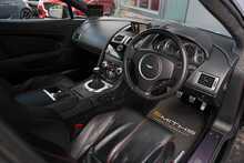 Aston Martin Vantage V8 - U56321