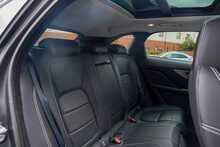 Jaguar F-PACE D300 V6 S - U56326