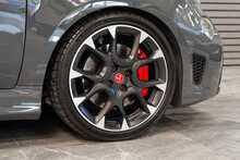 Abarth 595 T-Jet Competizione 70th - U56330