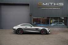 Mercedes-Benz AMG GT V8 BiTurbo S - U56331