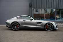 Mercedes-Benz AMG GT V8 BiTurbo S - U56331