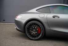 Mercedes-Benz AMG GT V8 BiTurbo S - U56331