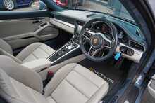 Porsche 911 T 991 Carrera - U56333
