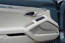 Porsche 911 T 991 Carrera - U56333