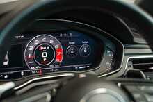 Audi RS5 TFSI V6 - U56337