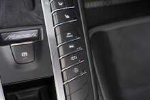 Porsche Macan T V6 GTS - U56339