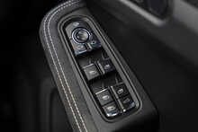 Porsche Macan T V6 GTS - U56339