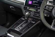 Porsche Macan T V6 GTS - U56344