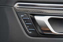 Porsche Macan T V6 GTS - U56344