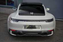 Porsche 911 T 992 Carrera S - U56346