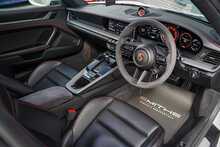 Porsche 911 T 992 Carrera S - U56346