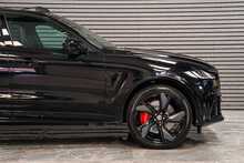 Jaguar F-PACE P550 V8 SVR - U56348