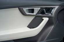 Jaguar F-Type V6 S - U56359