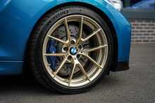 BMW M2 i - U56361
