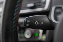 BMW M2 i - U56361