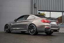 BMW M4 BiTurbo Competition - U56366