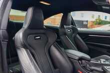 BMW M4 BiTurbo Competition - U56366