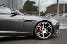 Jaguar F-Type V6 Chequered Flag - U56368